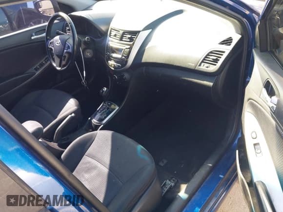 ✅ 2016 Hyundai Accent Sport • VIN: KMHCU5AE6GU270647 • Лот: 42201840. Опубликован ранее на IAAI с пробегом 101 473 миль. Бесплатный доступ к архиву аукционных продаж из США и подробный отчёт об истории автомобиля на DreamBid. Изображение 5.