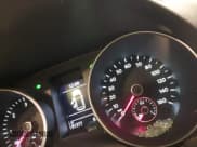 ✅ 2013 Volkswagen Golf TDI w/Sunroof & Nav • VIN: WVWNM7AJ1DW009528 • Lot: 43574818. Wystawiony na IAAI z przebiegiem 81 377 mil. Bezpłatny archiwum sprzedaży aukcyjnych z USA i szczegółowy raport historii pojazdu na DreamBid. Zdjęcie 7.