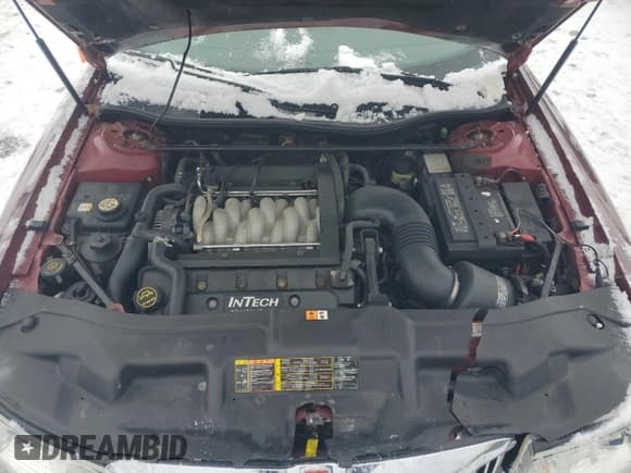 ✅ 2002 Lincoln Continental • VIN: 1LNHM97V62Y684873 • Лот: 87602665. Опубликован ранее на Copart с пробегом 52 974 миль. Бесплатный доступ к архиву аукционных продаж из США и подробный отчёт об истории автомобиля на DreamBid. Изображение 11.