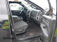 ✅ 2021 Ram 1500 Warlock • VIN: 1C6RR7GG0MS537221 • Lot: 40562464. Wystawiony na IAAI z przebiegiem 59 061 mil. Bezpłatny archiwum sprzedaży aukcyjnych z USA i szczegółowy raport historii pojazdu na DreamBid. Zdjęcie 5.