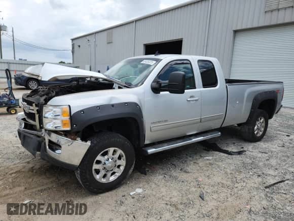 2011 Chevrolet Silverado 3500HD DRW LTZ с VIN 1GC5K1C89BZ371759, выставлен на аукционе Copart как лот 63428225 с пробегом 193 438 миль миль и Списание • Salvage title. История ставок и продаж доступна на DreamBid. Изображение 1.