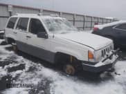 ✅ 1996 Jeep Grand Cherokee Laredo • VIN: 1J4GZ58S2TC387400 • Лот: 43821540. Опубликован ранее на IAAI с пробегом 260 483 миль. Бесплатный доступ к архиву аукционных продаж из США и подробный отчёт об истории автомобиля на DreamBid. Изображение 1.