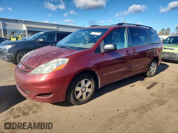 ✅ 2009 Toyota Sienna LE • VIN: 5TDZK23C69S259413 • Lot: 90395735. Wystawiony na Copart z przebiegiem 234 019 mil. Bezpłatny archiwum sprzedaży aukcyjnych z USA i szczegółowy raport historii pojazdu na DreamBid. Zdjęcie 1.
