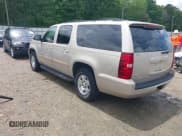 ✅ 2007 Chevrolet Suburban LTZ • VIN: 1GNFC16047R389477 • Lot: 42236857. Listed on IAAI with 212,863 mi. Free auction sales archive from the USA and detailed vehicle history report at DreamBid. Image 3.