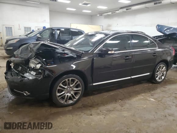 ✅ 2008 Volvo S80 V8 • VIN: YV1AH852681078689 • Lot: 59257144. Listed on Copart with 152,957 mi. Free auction sales archive from the USA and detailed vehicle history report at DreamBid. Image 1.