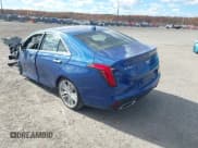 ✅ 2021 Cadillac CT4 Premium Luxury • VIN: 1G6DF5RK6M0115910 • Lot: 43640319. Wystawiony na IAAI z przebiegiem 63 375 mil. Bezpłatny archiwum sprzedaży aukcyjnych z USA i szczegółowy raport historii pojazdu na DreamBid. Zdjęcie 3.