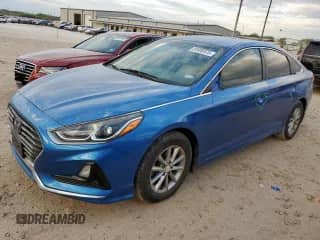 2019 Hyundai Sonata SE с VIN 5NPE24AF5KH736349, выставлен на аукционе Copart как лот 83986975 с пробегом 62 086 миль миль и Чистый • Clean title. История ставок и продаж доступна на DreamBid. Изображение 1.
