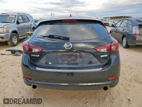 ✅ 2017 Mazda 3 Sport • VIN: 3MZBN1K7XHM143649 • Lot: 83872685. Listed on Copart with 91,851 mi. Free auction sales archive from the USA and detailed vehicle history report at DreamBid. Image 6.