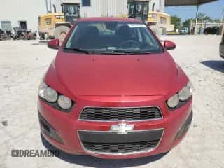 2014 Chevrolet Sonic LT с VIN 1G1JC5SH2E4112464, выставлен на аукционе Copart как лот 70312334 с пробегом 156 932 миль миль и Чистый • Clean title. История ставок и продаж доступна на DreamBid. Изображение 5.