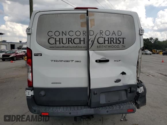 ✅ 2018 Ford Transit Passenger XL • VIN: 1FBZX2YG0JKA24664 • Лот: 65538905. Опубликован ранее на Copart с пробегом 50 271 миль. Бесплатный доступ к архиву аукционных продаж из США и подробный отчёт об истории автомобиля на DreamBid. Изображение 6.