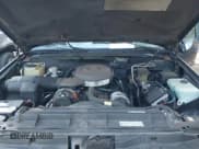 ✅ 1995 GMC Suburban • VIN: 1GKGK26N9SJ707428 • Lot: 43123104. Listed on IAAI with 328,915 mi. Free auction sales archive from the USA and detailed vehicle history report at DreamBid. Image 10.