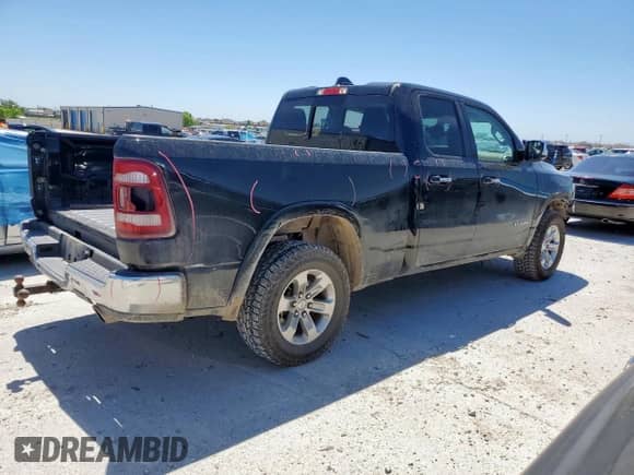 2020 Ram 1500 Laramie with VIN 1C6RREDT7LN306139, listed as a Copart auction lot 57487295 with 118,657 mi miles and Salvage title. Bid and sale history available at DreamBid. Image 3.