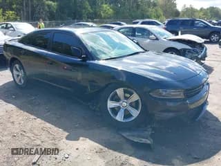 ✅ 2017 Dodge Charger SXT • VIN: 2C3CDXHG6HH581723 • Lot: 43304336. Wystawiony na IAAI z przebiegiem 144 571 mil. Bezpłatny archiwum sprzedaży aukcyjnych z USA i szczegółowy raport historii pojazdu na DreamBid. Zdjęcie 1.