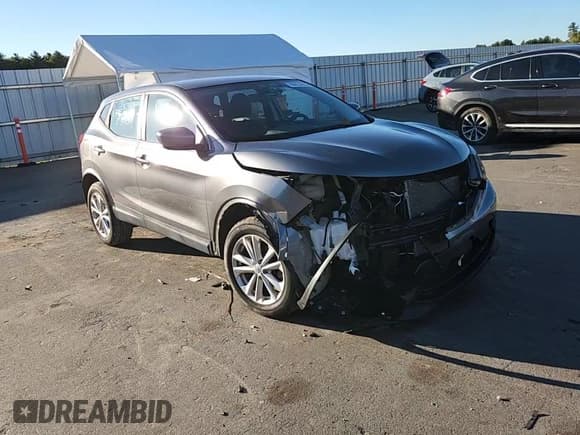 ✅ 2017 Nissan Rogue S • VIN: JN1BJ1CR5HW120930 • Лот: 85653835. Опубликован ранее на Copart с пробегом Не указан. Бесплатный доступ к архиву аукционных продаж из США и подробный отчёт об истории автомобиля на DreamBid. Изображение 13.