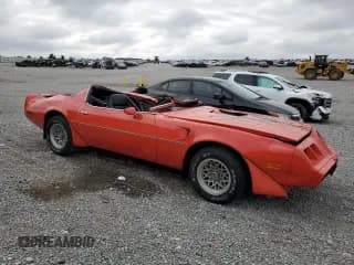 ✅ 1979 Pontiac Firebird • VIN: 2W87Z9N112021 • Lot: 67852034. Wystawiony na Copart z przebiegiem Nie podano. Bezpłatny archiwum sprzedaży aukcyjnych z USA i szczegółowy raport historii pojazdu na DreamBid. Zdjęcie 4.