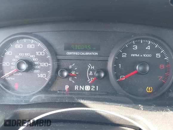 ✅ 2010 Ford Police Interceptor • VIN: 2FABP7BV3AX143703 • Лот: 42005604. Опубликован ранее на IAAI с пробегом 93 009 миль. Бесплатный доступ к архиву аукционных продаж из США и подробный отчёт об истории автомобиля на DreamBid. Изображение 7.