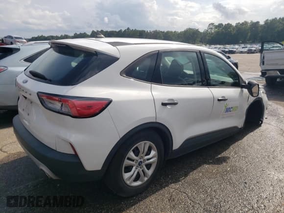 ✅ 2021 Ford Escape S • VIN: 1FMCU0F6XMUB25515 • Лот: 67441215. Опубликован ранее на Copart с пробегом 17 325 миль. Бесплатный доступ к архиву аукционных продаж из США и подробный отчёт об истории автомобиля на DreamBid. Изображение 3.