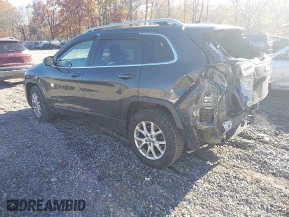 ✅ 2017 Jeep Cherokee Latitude • VIN: 1C4PJMCS7HW631482 • Лот: 43510988. Опубликован ранее на IAAI с пробегом 51 377 миль. Бесплатный доступ к архиву аукционных продаж из США и подробный отчёт об истории автомобиля на DreamBid. Изображение 3.