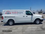 ✅ 2014 Nissan NV S • VIN: 1N6BF0KL7EN106516 • Lot: 42640228. Wystawiony na IAAI z przebiegiem 41 411 mil. Bezpłatny archiwum sprzedaży aukcyjnych z USA i szczegółowy raport historii pojazdu na DreamBid. Zdjęcie 13.