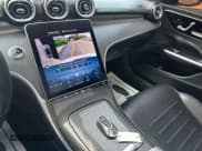 ✅ 2022 Mercedes-Benz C 300 • VIN: W1KAF4HB6NR066528 • Lot: 68215355. Wystawiony na Copart z przebiegiem 63 322 mil. Bezpłatny archiwum sprzedaży aukcyjnych z USA i szczegółowy raport historii pojazdu na DreamBid. Zdjęcie 11.