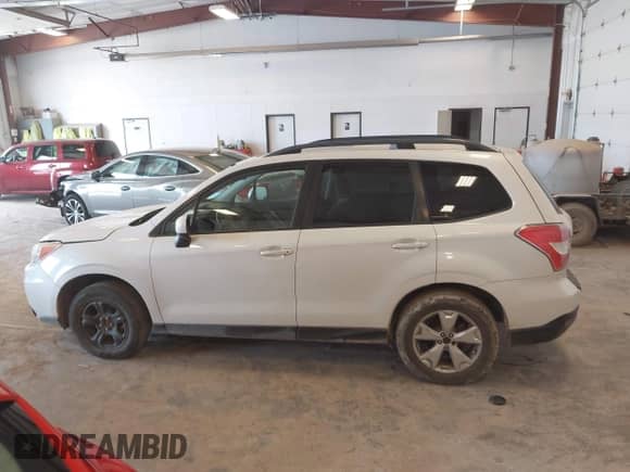 2015 Subaru Forester Premium с VIN JF2SJAFC9FH518620, выставлен на аукционе IAAI как лот 42855712 с пробегом 231 372 миль миль и . История ставок и продаж доступна на DreamBid. Изображение 14.