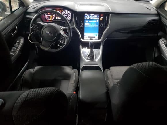 ✅ 2020 Subaru Outback Premium • VIN: 4S4BTACC7L3235571 • Lot: 93298345. Wystawiony na Copart z przebiegiem 110 283 mil. Bezpłatny archiwum sprzedaży aukcyjnych z USA i szczegółowy raport historii pojazdu na DreamBid. Zdjęcie 8.