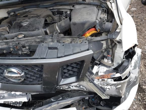 ✅ 2012 Nissan Frontier Pro-4X • VIN: 1N6AD0EV7CC409206 • Lot: 42388170. Listed on IAAI with 126,411 mi. Free auction sales archive from the USA and detailed vehicle history report at DreamBid. Image 6.