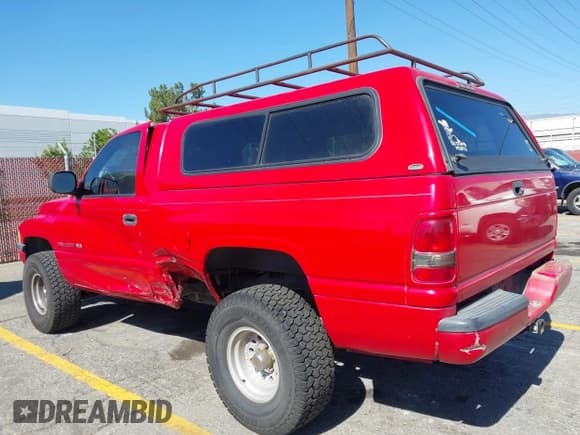 ✅ 1998 Dodge 1500 • VIN: 1B7HC16Z3WS545015 • Lot: 43515259. Listed on IAAI with 72,756 mi. Free auction sales archive from the USA and detailed vehicle history report at DreamBid. Image 3.