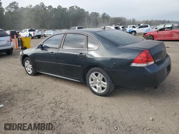 ✅ 2014 Chevrolet Impala LT • VIN: 2G1WB5E37E1184832 • Lot: 87480965. Wystawiony na Copart z przebiegiem 162 178 mil. Bezpłatny archiwum sprzedaży aukcyjnych z USA i szczegółowy raport historii pojazdu na DreamBid. Zdjęcie 2.