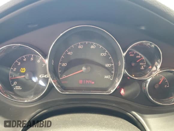 ✅ 2009 Pontiac G6 1SA • VIN: 1G2ZG57NX94223321 • Lot: 65784095. Wystawiony na Copart z przebiegiem 181 144 mil. Bezpłatny archiwum sprzedaży aukcyjnych z USA i szczegółowy raport historii pojazdu na DreamBid. Zdjęcie 9.