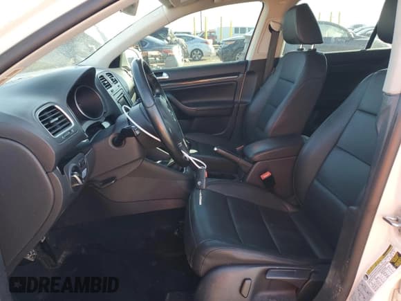 ✅ 2014 Volkswagen Jetta TDI • VIN: 3VWML7AJ7EM625117 • Lot: 45514685. Wystawiony na Copart z przebiegiem 103 884 mil. Bezpłatny archiwum sprzedaży aukcyjnych z USA i szczegółowy raport historii pojazdu na DreamBid. Zdjęcie 7.