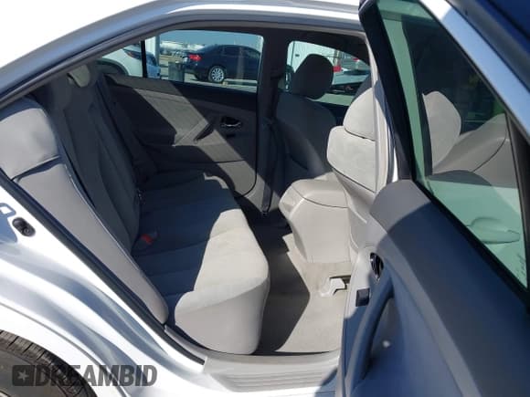 ✅ 2007 Toyota Camry XLE • VIN: 4T1BK46K87U556641 • Lot: 43623575. Listed on IAAI with 152,277 mi. Free auction sales archive from the USA and detailed vehicle history report at DreamBid. Image 8.