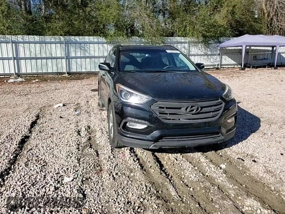 ✅ 2018 Hyundai Santa Fe 2.4L • VIN: 5XYZU3LB7JG550186 • Лот: 75326183. Опубликован ранее на Copart с пробегом 92 541 миль. Бесплатный доступ к архиву аукционных продаж из США и подробный отчёт об истории автомобиля на DreamBid. Изображение 11.