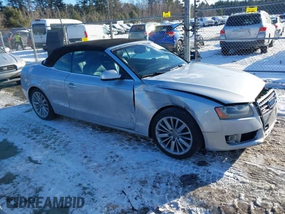✅ 2011 Audi A5 Premium Plus • VIN: WAULFAFH3BN019417 • Lot: 41278086. Wystawiony na IAAI z przebiegiem Nie podano. Bezpłatny archiwum sprzedaży aukcyjnych z USA i szczegółowy raport historii pojazdu na DreamBid. Zdjęcie 13.