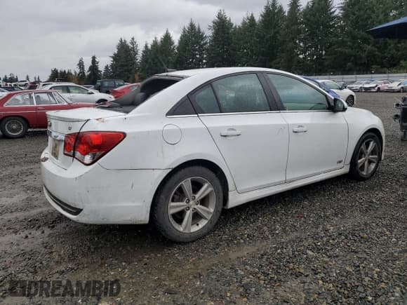 ✅ 2013 Chevrolet Cruze 2LT • VIN: 1G1PE5SB3D7264296 • Lot: 91927345. Listed on Copart with 98,593 mi. Free auction sales archive from the USA and detailed vehicle history report at DreamBid. Image 3.