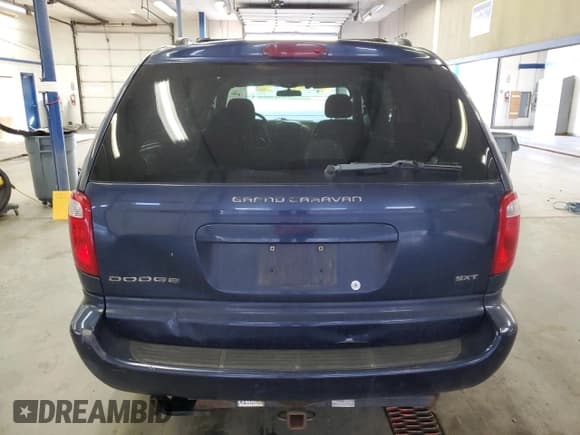 ✅ 2005 Dodge Caravan SXT • VIN: 2D4GP44L45R404697 • Лот: 90909455. Опубликован ранее на Copart с пробегом 147 702 миль. Бесплатный доступ к архиву аукционных продаж из США и подробный отчёт об истории автомобиля на DreamBid. Изображение 6.
