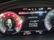 ✅ 2024 Audi SQ5 Premium Plus • VIN: WA1B4AFY2R2108129 • Lot: 42095095. Listed on IAAI with 12,504 mi. Free auction sales archive from the USA and detailed vehicle history report at DreamBid. Image 15.