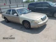 ✅ 2004 Mercury Grand Marquis LS Premium • VIN: 2MEFM75W54X639243 • Lot: 43211510. Listed on IAAI with 204,691 mi. Free auction sales archive from the USA and detailed vehicle history report at DreamBid. Image 1.