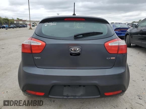 ✅ 2012 Kia Rio EX • VIN: KNADN5A38C6079103 • Lot: 82288505. Wystawiony na Copart z przebiegiem 148 764 mil. Bezpłatny archiwum sprzedaży aukcyjnych z USA i szczegółowy raport historii pojazdu na DreamBid. Zdjęcie 6.