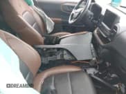 ✅ 2023 Ford Bronco Sport Badlands • VIN: 3FMCR9D9XPRE06194 • Lot: 43320380. Wystawiony na IAAI z przebiegiem Nie podano. Bezpłatny archiwum sprzedaży aukcyjnych z USA i szczegółowy raport historii pojazdu na DreamBid. Zdjęcie 5.