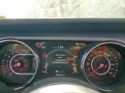 ✅ 2019 Jeep Wrangler Rubicon • VIN: 1C4HJXCN8KW503839 • Lot: 71015625. Wystawiony na Copart z przebiegiem 63 662 mil. Bezpłatny archiwum sprzedaży aukcyjnych z USA i szczegółowy raport historii pojazdu na DreamBid. Zdjęcie 9.