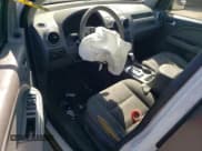 ✅ 2005 Ford Freestyle SE • VIN: 1FMDK01105GA07138 • Lot: 62676064. Wystawiony na Copart z przebiegiem Nie podano. Bezpłatny archiwum sprzedaży aukcyjnych z USA i szczegółowy raport historii pojazdu na DreamBid. Zdjęcie 8.