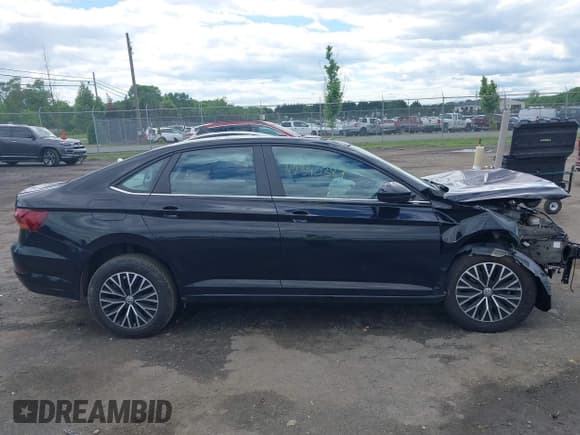 ✅ 2019 Volkswagen Jetta S • VIN: 3VWC57BU9KM261602 • Lot: 42340387. Listed on IAAI with 38,981 mi. Free auction sales archive from the USA and detailed vehicle history report at DreamBid. Image 13.