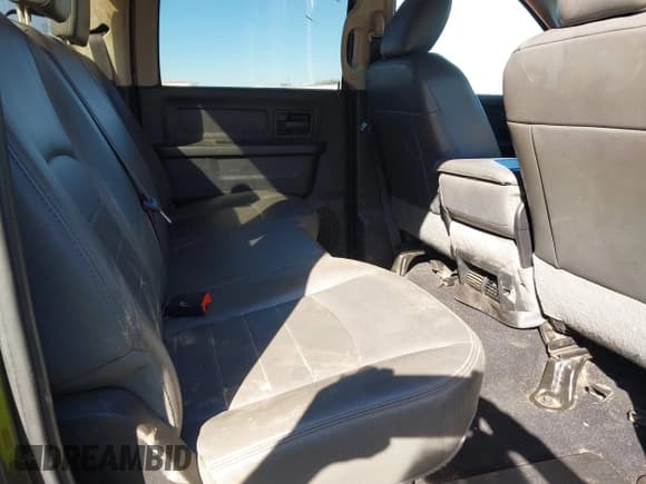 ✅ 2018 Ram 2500 Tradesman • VIN: 3C6UR5CL2JG379050 • Lot: 41534736. Listed on IAAI with 172,792 mi. Free auction sales archive from the USA and detailed vehicle history report at DreamBid. Image 8.