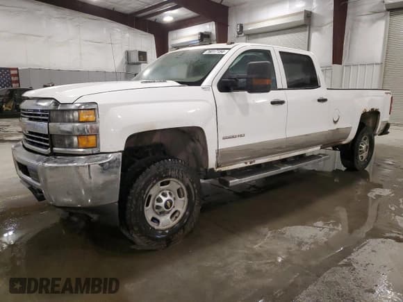 ✅ 2015 Chevrolet Silverado 2500HD Work Truck • VIN: 1GC1KUE88FF576543 • Лот: 76017154. Опубликован ранее на Copart с пробегом 282 523 миль. Бесплатный доступ к архиву аукционных продаж из США и подробный отчёт об истории автомобиля на DreamBid. Изображение 1.