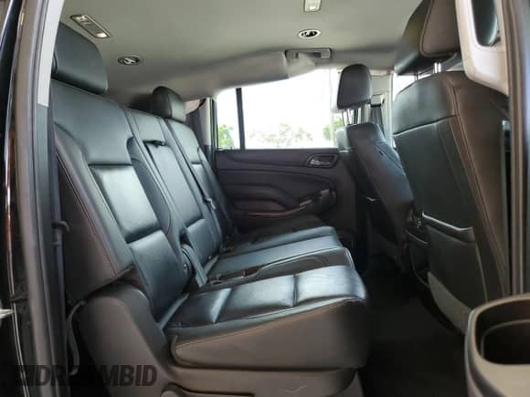 2019 Chevrolet Suburban LT z VIN 1GNSCHKC1KR209775, wystawiony jako Copart lot #80247215 z przebiegiem 113 434 mil mil oraz Nie do naprawy • Non repairable. Historia ofert i sprzedaży dostępna na DreamBid. Obrazek 11.