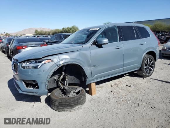 ✅ 2021 Volvo XC90 Momentum • VIN: YV4A221K6M1734391 • Лот: 67572285. Опубликован ранее на Copart с пробегом 46 792 миль. Бесплатный доступ к архиву аукционных продаж из США и подробный отчёт об истории автомобиля на DreamBid. Изображение 1.