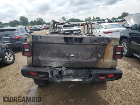 ✅ 2022 Jeep Gladiator Rubicon • VIN: 1C6JJTBG4NL174244 • Lot: 62507374. Listed on Copart with Not provided. Free auction sales archive from the USA and detailed vehicle history report at DreamBid. Image 6.