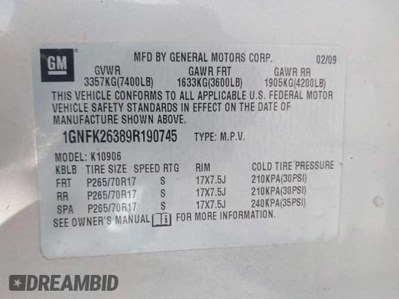 ✅ 2009 Chevrolet Suburban 2LT • VIN: 1GNFK26389R190745 • Lot: 43252001. Wystawiony na IAAI z przebiegiem 238 572 mil. Bezpłatny archiwum sprzedaży aukcyjnych z USA i szczegółowy raport historii pojazdu na DreamBid. Zdjęcie 9.