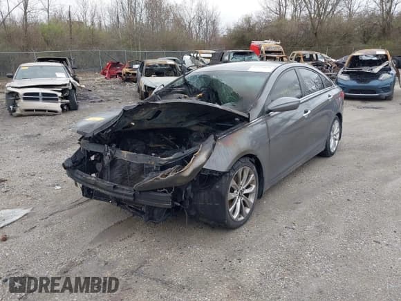 ✅ 2013 Hyundai Sonata SE • VIN: 5NPEC4AC0DH603259 • Lot: 41921039. Listed on IAAI with Not provided. Free auction sales archive from the USA and detailed vehicle history report at DreamBid. Image 2.